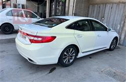 Hyundai Azera